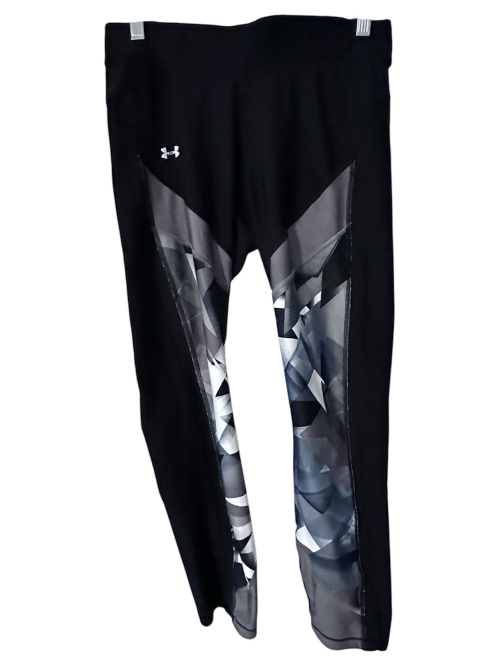 Under Armour Women's HeatGear Color Block Cropped Compression Leggings